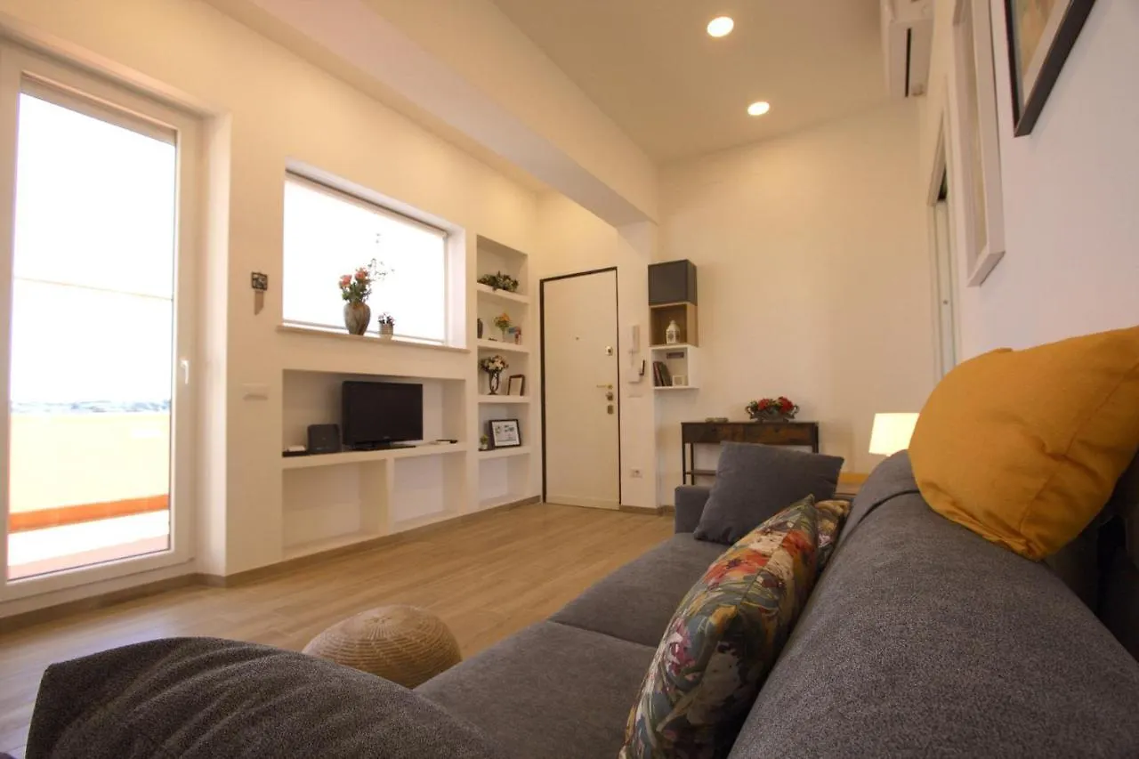 Sunny Flaminio Terrace Penthouse Apartment Rome
